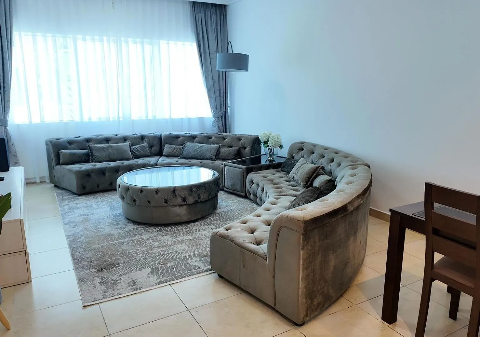 Spacious 1 Bedroom Plus Hall In Mag218 迪拜 0*,
